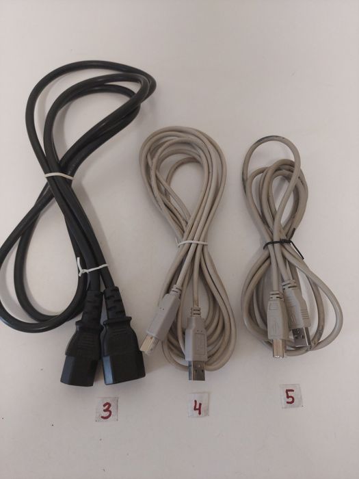 Кабели для персональных компьютеров. Мышка проводная.