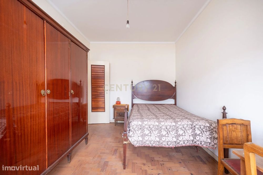 Venda | Apartamento T3+1 com garagem na Rua Verde Pinho em Coimbra