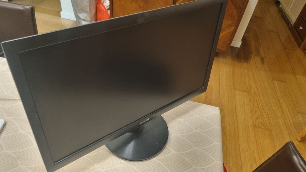 Monitor ASUS - VGA447025345253888001