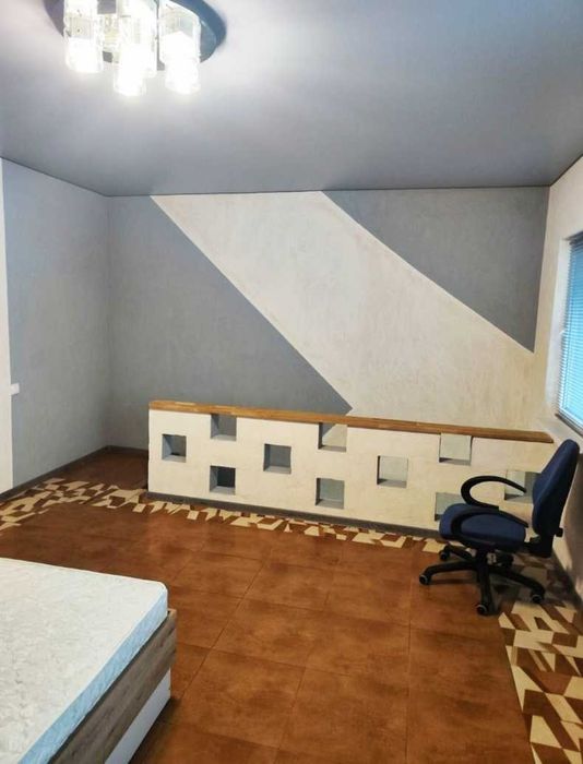 Здам 2 поверховий будинок Кропівницького (Потьомкинська) ремонт,заїзд.