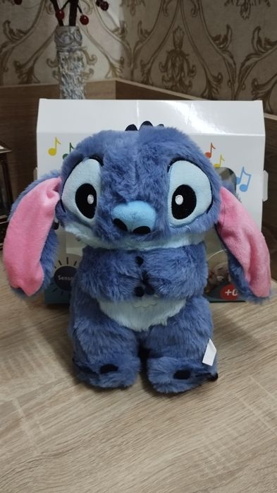 Игрушка спящий и дышащий Веселый Стич  35 см