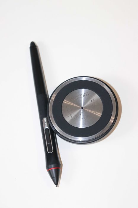 Графічний планшет Wacom Intuos Pro S PTH-460 - (USB, Bluetooth, multitouch) Pro Pen 2