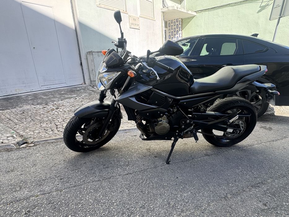 Moto xj600  3750€