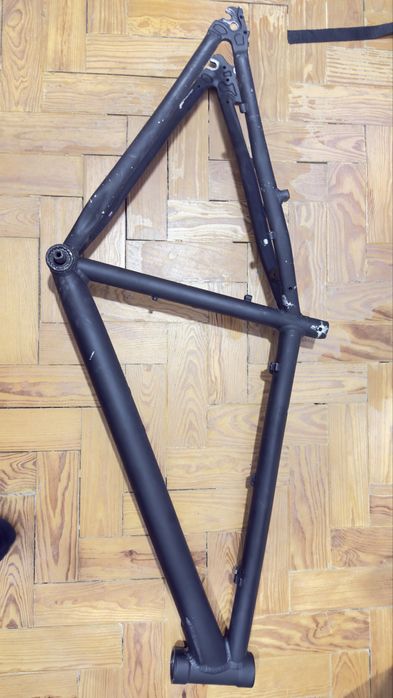 Quadro de bicicleta aro 26