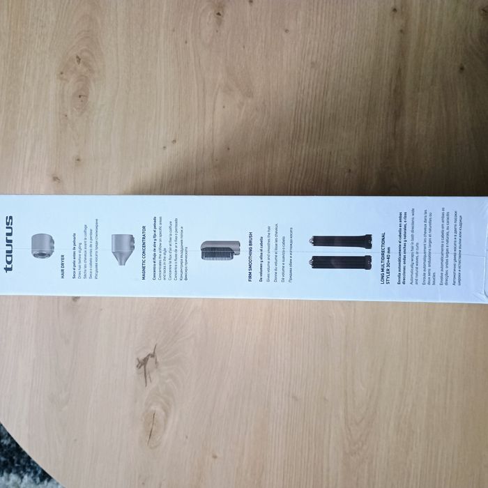 Lokówko - suszarka Taurus 7 w 1. Nowa.