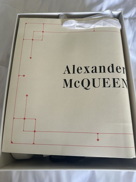 Alexander MQueen