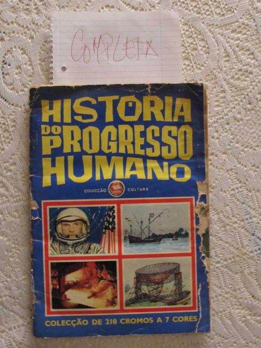 cadernetas e cromos de coleções antigas