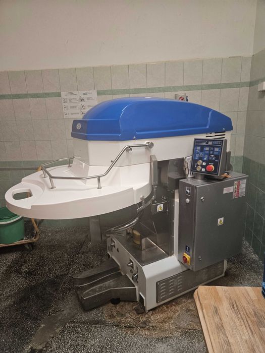 Miksery  wózki dzieże nadziewarka