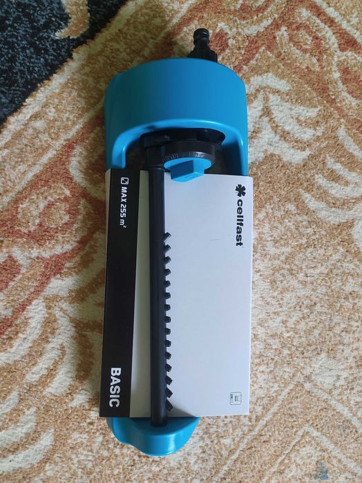 маятниковий осцилуючий оприскувач зрошувач celfast