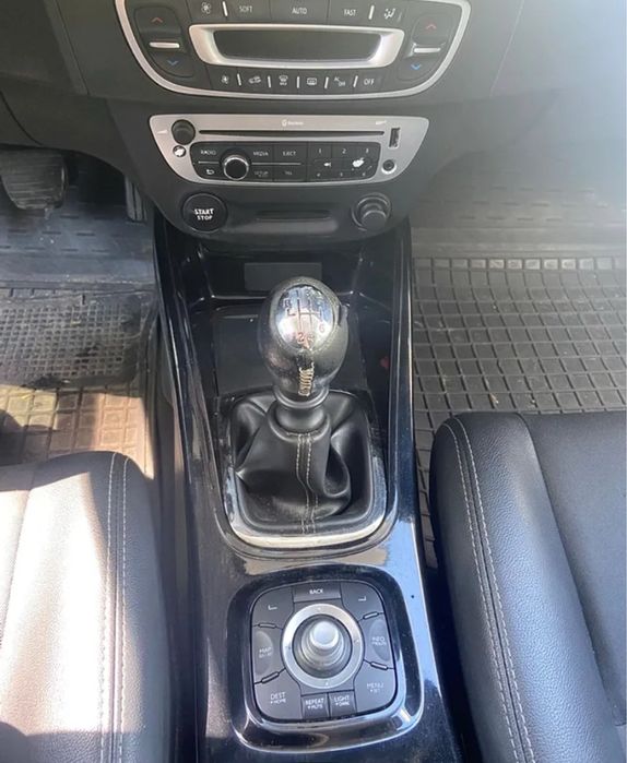 Продам своє авто Рено Меган 3