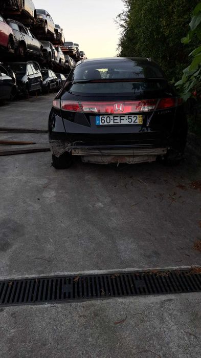Honda Civic 8 1.4 Gasolina 83 cv / 61 kW 2007 L13A7