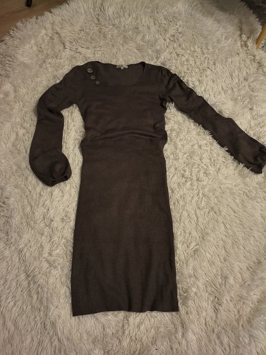 Sukienka sweterkowa M