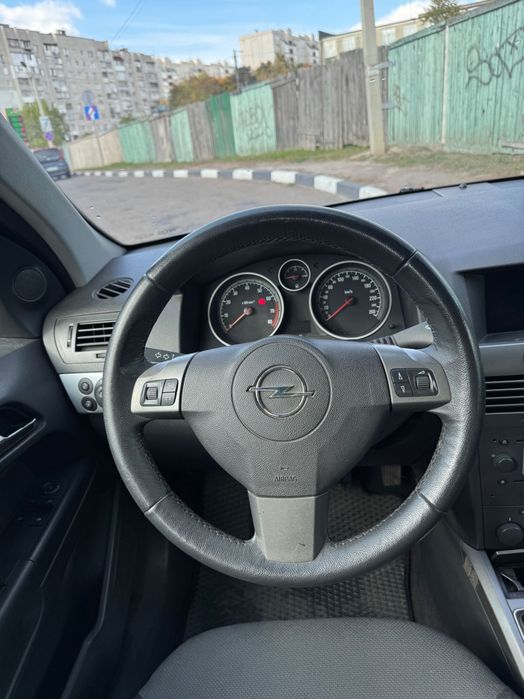 Продати автомобіль