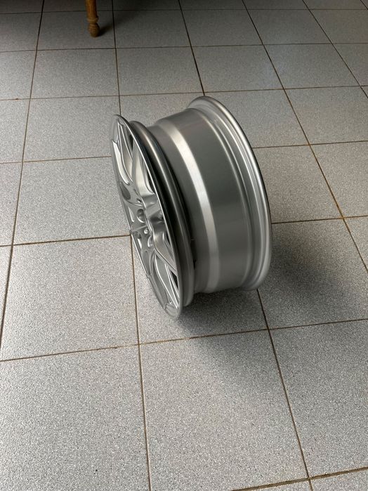 Venda jante Mercedes Benz 16 em estado novo