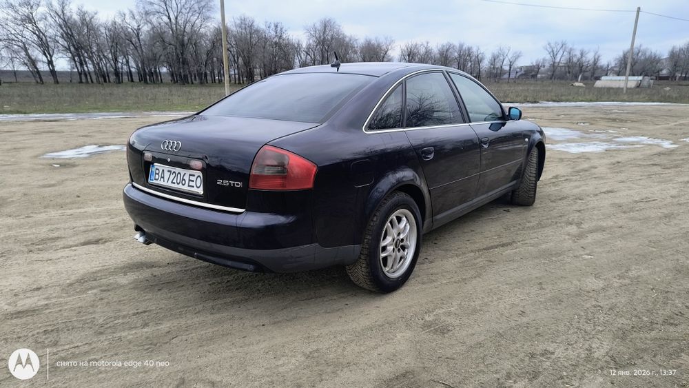Продам Audi A6. 2001 г.  2.5 дизель.