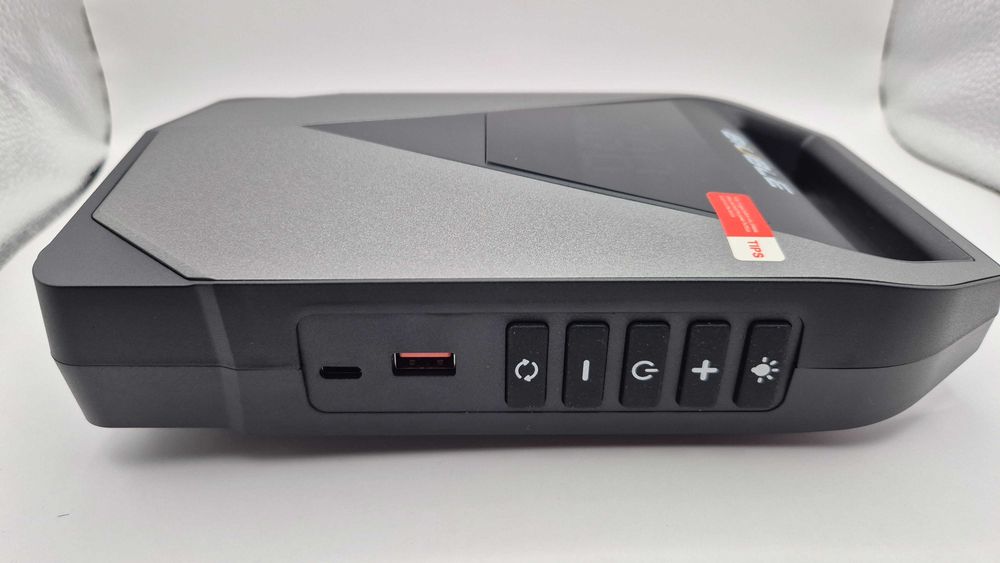 Powerbank, jumpstarter 12000mAH 4500A