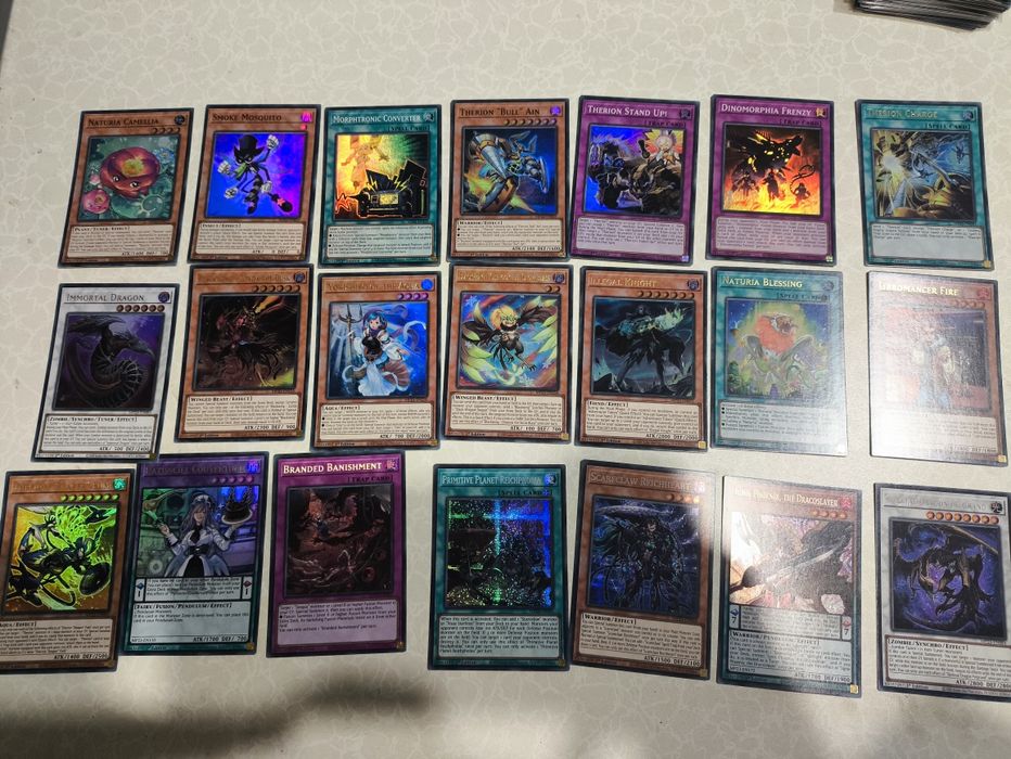 Yu-Gi-Oh! Коллекционные карты