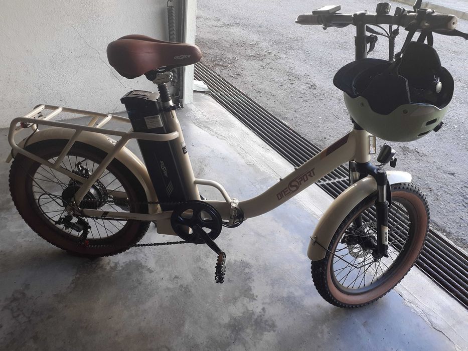 Bicicleta eléctrica, dobrável, de excelente qualidade