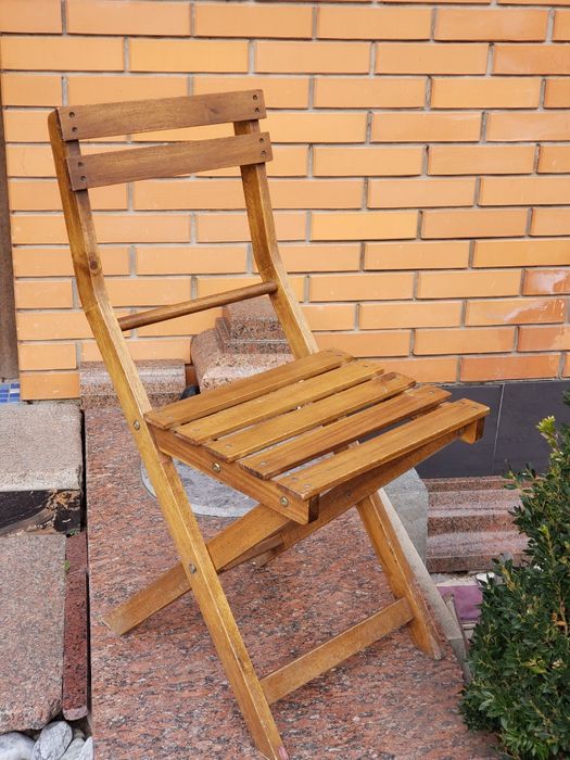 Стулья складные  пр. Вьетнам из массива гевеи