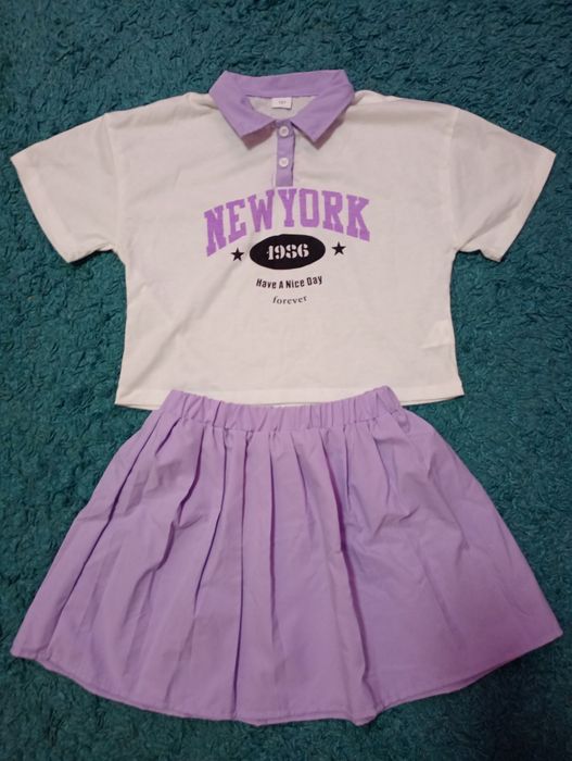 Продам костюмчик.