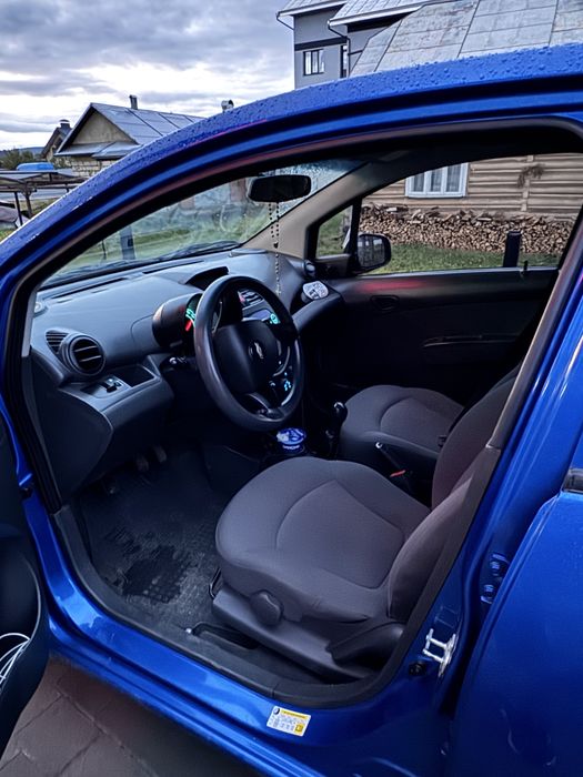 Економічний Chevrolet Spark m300