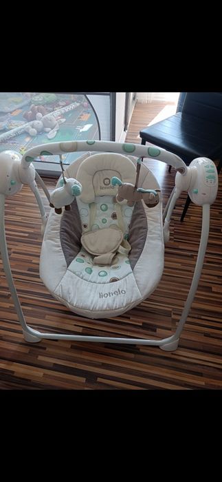 Bujaczek / leżaczek Lionelo