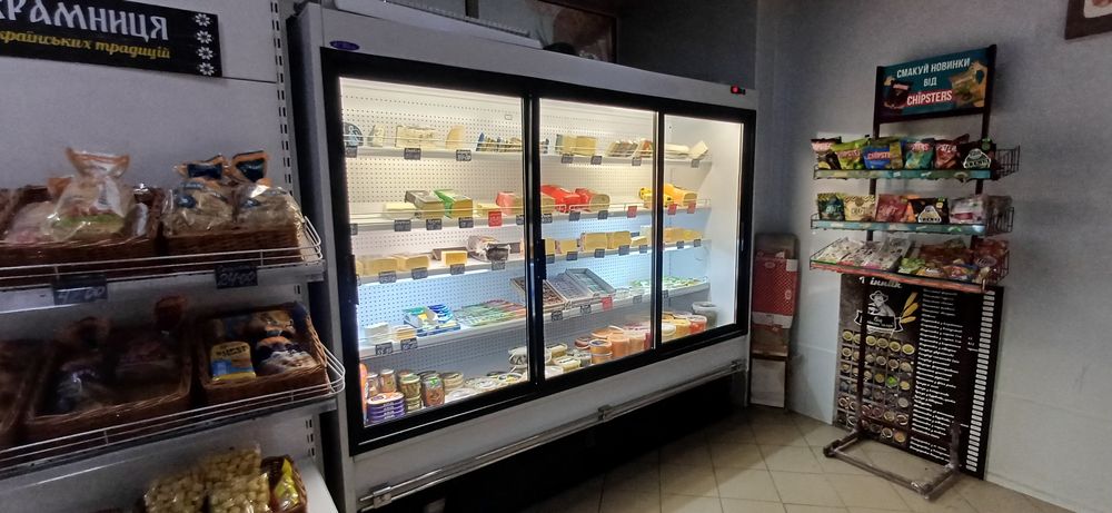 Холодильний регал шафа техно холод
