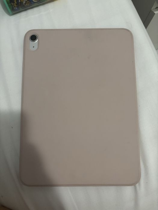 Ipad (A16) praticamente novo