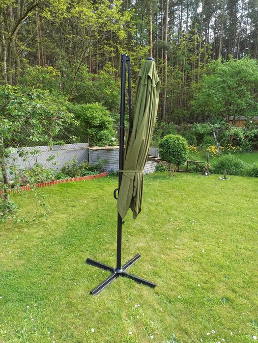 parasol ogrodowy duży zielony + lampka LED i pokrowiec