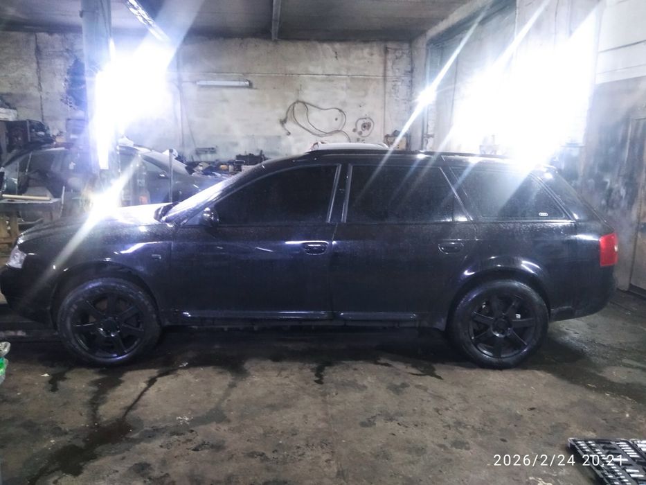 Продам а6 с5 2.4 бензин