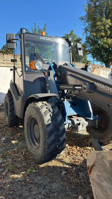 Hitachi Zw75  Ładowarka, znikomy przebieg 1100 mth, prywatna maszyna, świetny stan