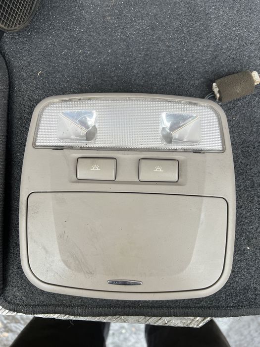 Люстра плафон хюндай хг hyundai xg год 2000