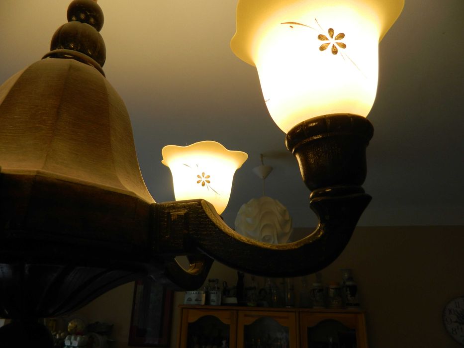 Ładna przedwojenna lampa