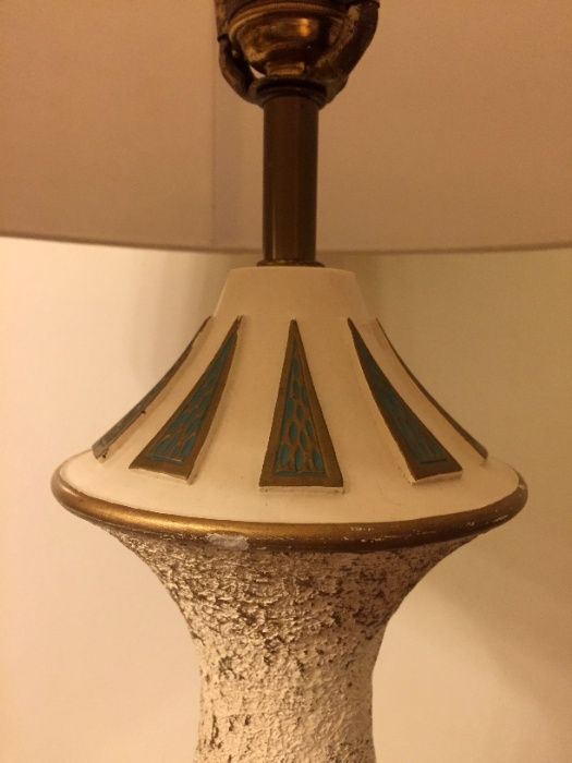 Candeeiro em cerâmica de relevo da FAIP anos 70