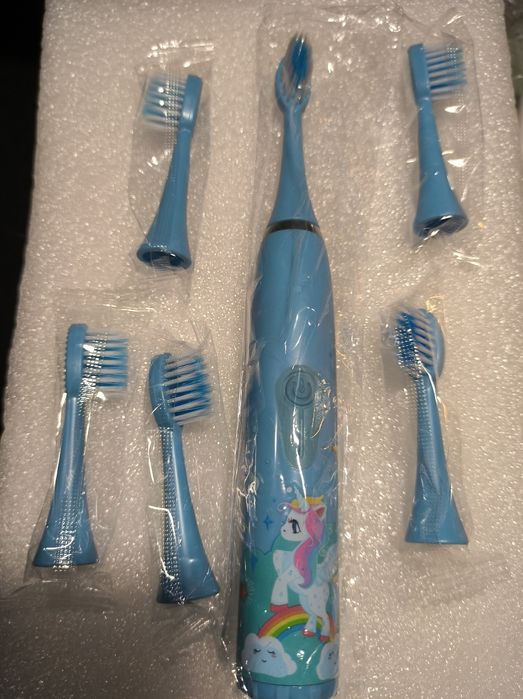 Продам дитячу зубну електрощітку Sonic Electric tothbroosh