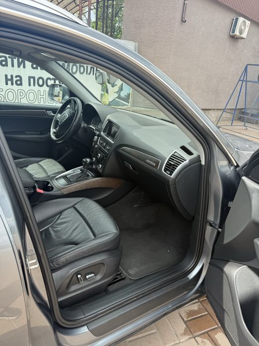 Продасм авто Audi q 5