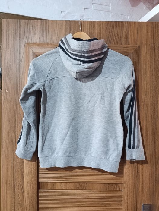 Oryginalna bluza z kapturem Adidas rozmiar 134-140 wymiary na fotkach