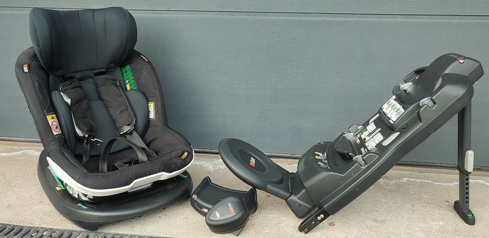 Zestaw fotelików BeSafe iZi Go Modular i-Size (0-18 kg)