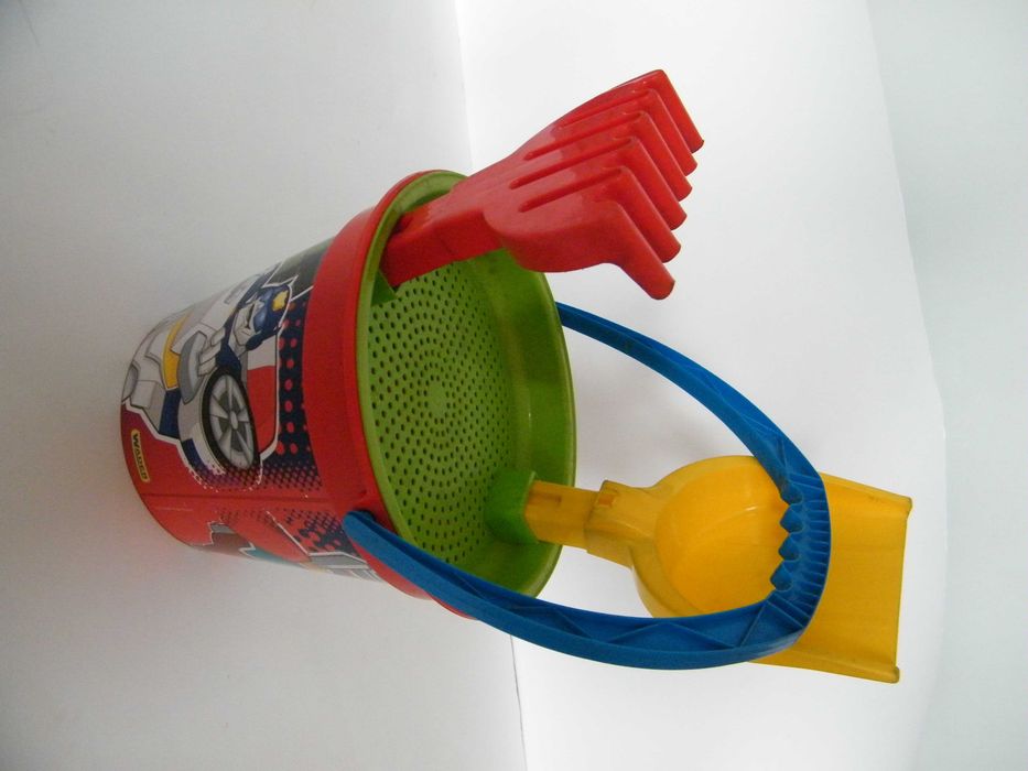 WADER Transformers komplet do piasku 10 el.  - Rescue Bots