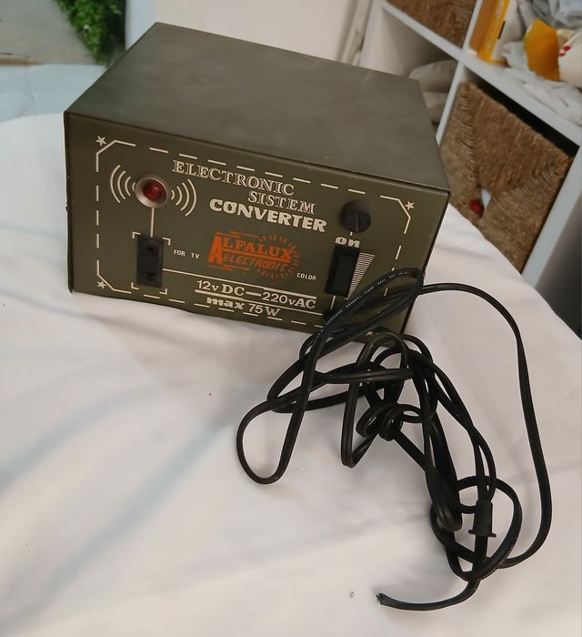 Aparelho Antigo  Converter 12v DC / 220v AC