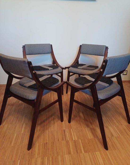 Ikona PRL -zestaw 4 krzeseł tzw. skoczki, proj.Kędziorek, po renowacji