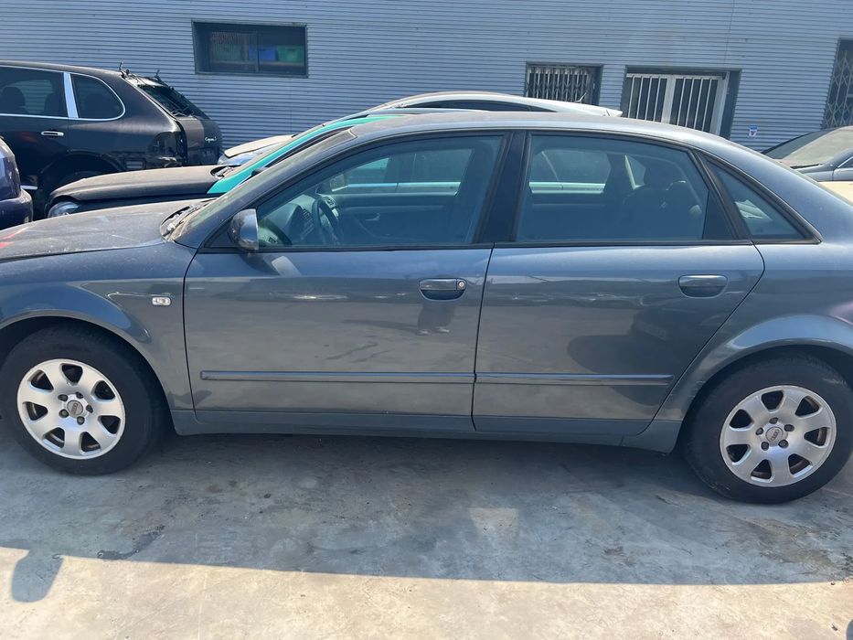 Para peças AUDI A4 (8E2, B6)