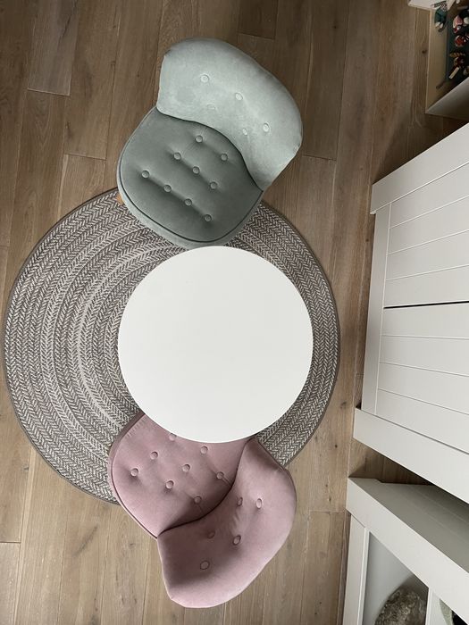 Dwa fotele i stolik Semebunny jak nowe!!!