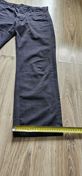 Levis spodnie męskie chinos rozmiar W32 L32 stan bardzo dobry  używane