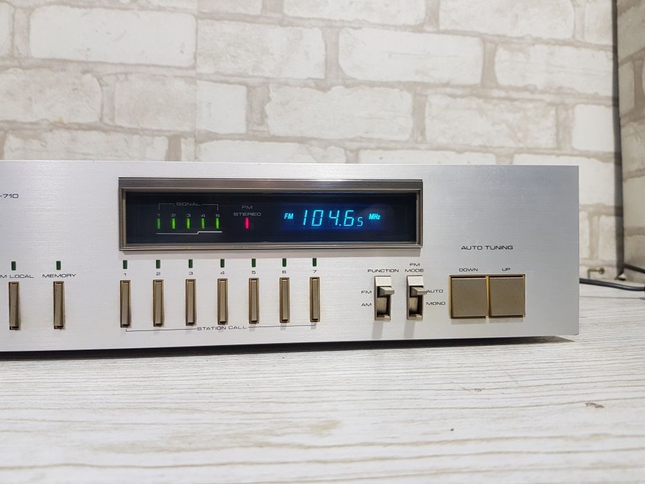 Стерео FM/AM тюнер PIONEER TX-710, б/у з Німеччини