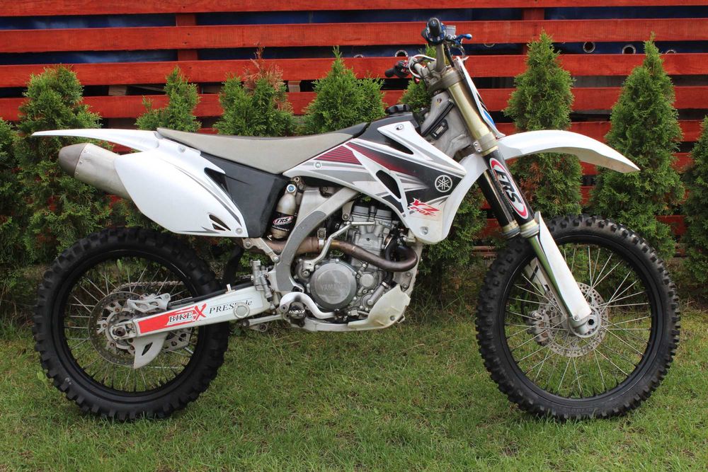 Cross YAMAHA YZF 250 roku 2009 raty na telefon transport pod dom zamia
