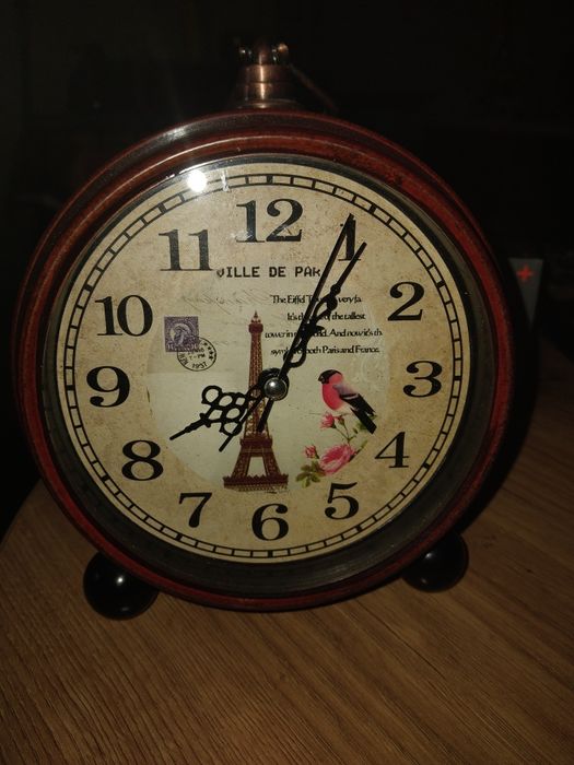 Часы электронные