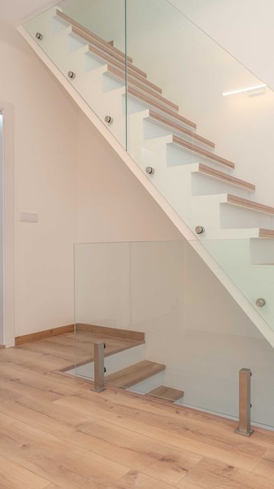 Moradia T3 Totalmente Remodelada