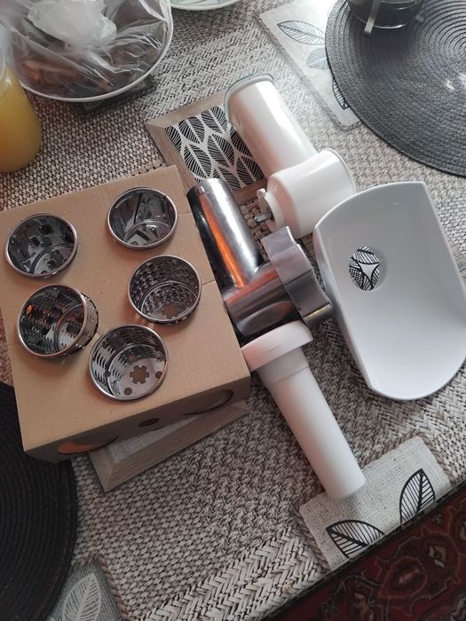 м'ясорубку moulinex hv8 2000w