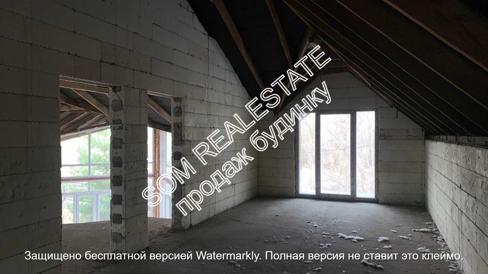 с. Романків, урочище "Голубе озеро", житловий будинок, 600 м2.